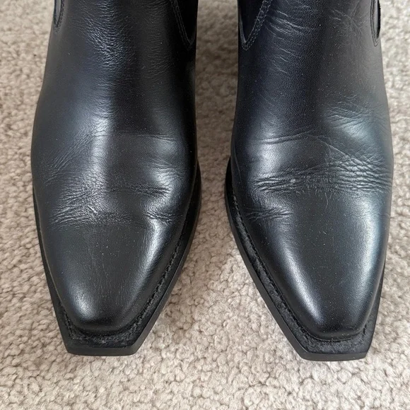 Everlane Wild Western Boot in Black 8 - Picture 2 of 11